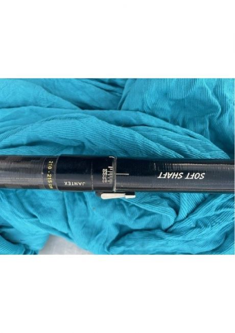 Vajda Surf Ski - Jantex Carbon paddle centre sextion (1).jpg