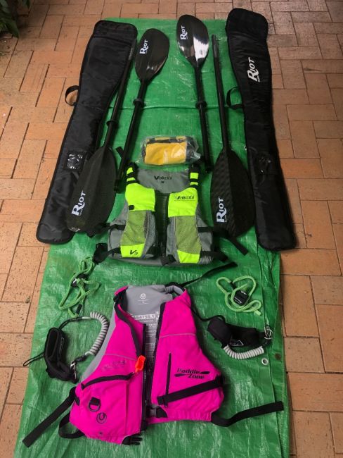 As New 2X RIOT Super Elite Full Carbon 2pce 220-230cm Paddles + Life Jackets etc